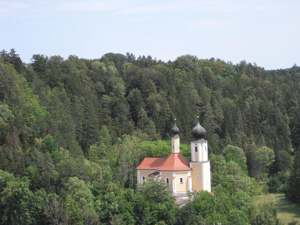 Ferienwohnung Bayernring Breitenbrunn  Екстериор снимка